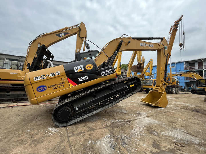 Original japan used CAT 320D 320D2 crawler excavator CAT 320 used excavators second hand excavator for sale - Pelle sur chenille: photos 3 Original japan used CAT 320D 320D2 crawler excavator CAT 320 used excavators second hand excavator for sale - Pelle sur chenille: photos 3