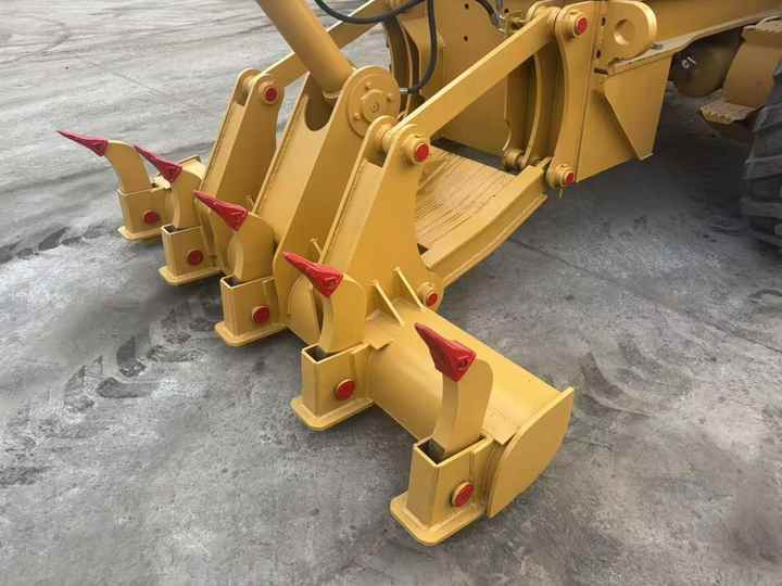 Second Hand SEM921 Motor Grader / Second Hand Motor Grader Sem 921 922 919 SEM Motor Grader for Sale - Niveleuse: photos 3 Second Hand SEM921 Motor Grader / Second Hand Motor Grader Sem 921 922 919 SEM Motor Grader for Sale - Niveleuse: photos 3