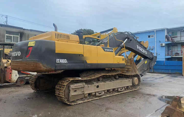 Second hand Volvo excavator in good condition for sale - Pelle sur chenille: photos 2 Second hand Volvo excavator in good condition for sale - Pelle sur chenille: photos 2