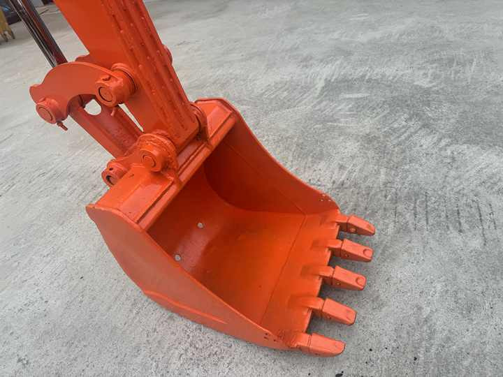 Pelle sur chenille Top Grade in Stock Doosan DX60 Used 6 Ton Hydraulic Crawler Excavator Digger High Quality Factory Price Used 6 Ton: photos 6