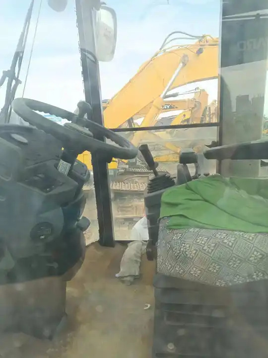 Used 18 ton Caterpillar Road Roller CAT CS76T  Road Paving Machinery Soil Compactor made in USA - Rouleau compresseur: photos 4 Used 18 ton Caterpillar Road Roller CAT CS76T  Road Paving Machinery Soil Compactor made in USA - Rouleau compresseur: photos 4