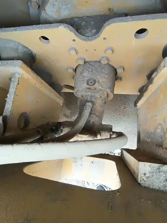 Used 18 ton Caterpillar Road Roller CAT CS76T  Road Paving Machinery Soil Compactor made in USA - Rouleau compresseur: photos 5 Used 18 ton Caterpillar Road Roller CAT CS76T  Road Paving Machinery Soil Compactor made in USA - Rouleau compresseur: photos 5