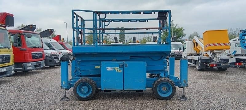 Genie GS-2669 - 10 m, 4x4, diesel  - Nacelle ciseaux: photos 5 Genie GS-2669 - 10 m, 4x4, diesel  - Nacelle ciseaux: photos 5