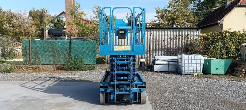 Genie GS4047 - 13,7m - electric  - Nacelle ciseaux: photos 3 Genie GS4047 - 13,7m - electric  - Nacelle ciseaux: photos 3