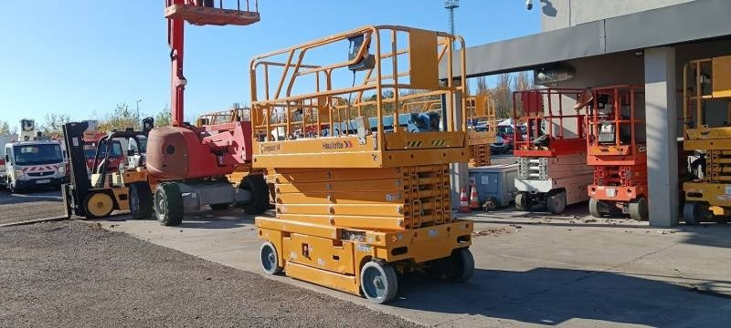 Haulotte Compact 14 - 14 m, electric - Nacelle ciseaux: photos 1 Haulotte Compact 14 - 14 m, electric - Nacelle ciseaux: photos 1