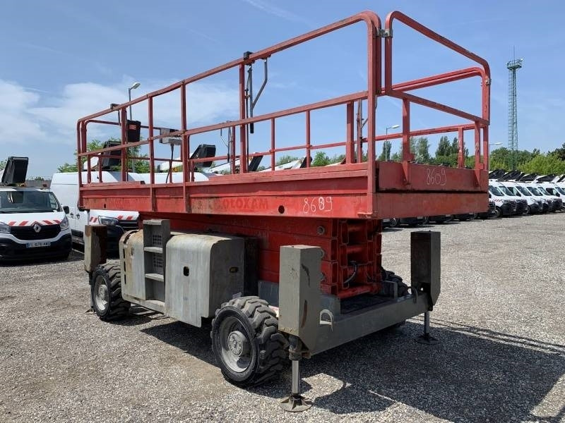 Haulotte H15SXL - 15m, 4x4, diesel - Nacelle ciseaux: photos 1 Haulotte H15SXL - 15m, 4x4, diesel - Nacelle ciseaux: photos 1
