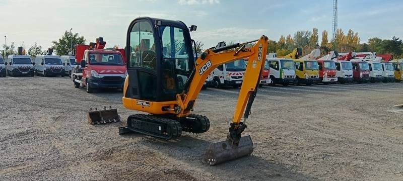 JCB 8018 - with 3 bucket  - Mini pelle: photos 3 JCB 8018 - with 3 bucket  - Mini pelle: photos 3