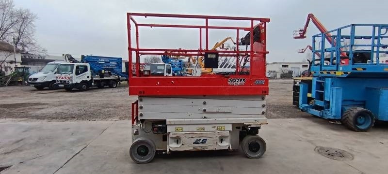 JLG 2632ES - 9,77 m, electric - Nacelle ciseaux: photos 4 JLG 2632ES - 9,77 m, electric - Nacelle ciseaux: photos 4