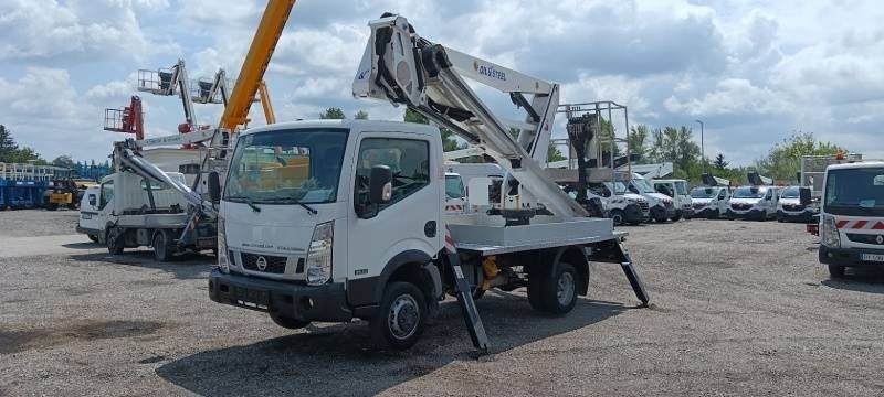 Nissan Cabstar Oil&Steel Snake 189 - 18 m, 225 kg - Camion avec nacelle: photos 2 Nissan Cabstar Oil&Steel Snake 189 - 18 m, 225 kg - Camion avec nacelle: photos 2