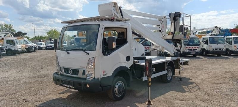 Nissan Cabstar Oil&Steel Snake 2413 Plus - 23,5m - 250 kg - Camion avec nacelle: photos 2 Nissan Cabstar Oil&Steel Snake 2413 Plus - 23,5m - 250 kg - Camion avec nacelle: photos 2
