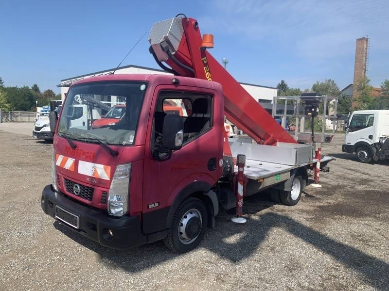 Nissan Cabstar Palfinger P260B - 25,6 m - 230 kg - Camion avec nacelle: photos 2 Nissan Cabstar Palfinger P260B - 25,6 m - 230 kg - Camion avec nacelle: photos 2