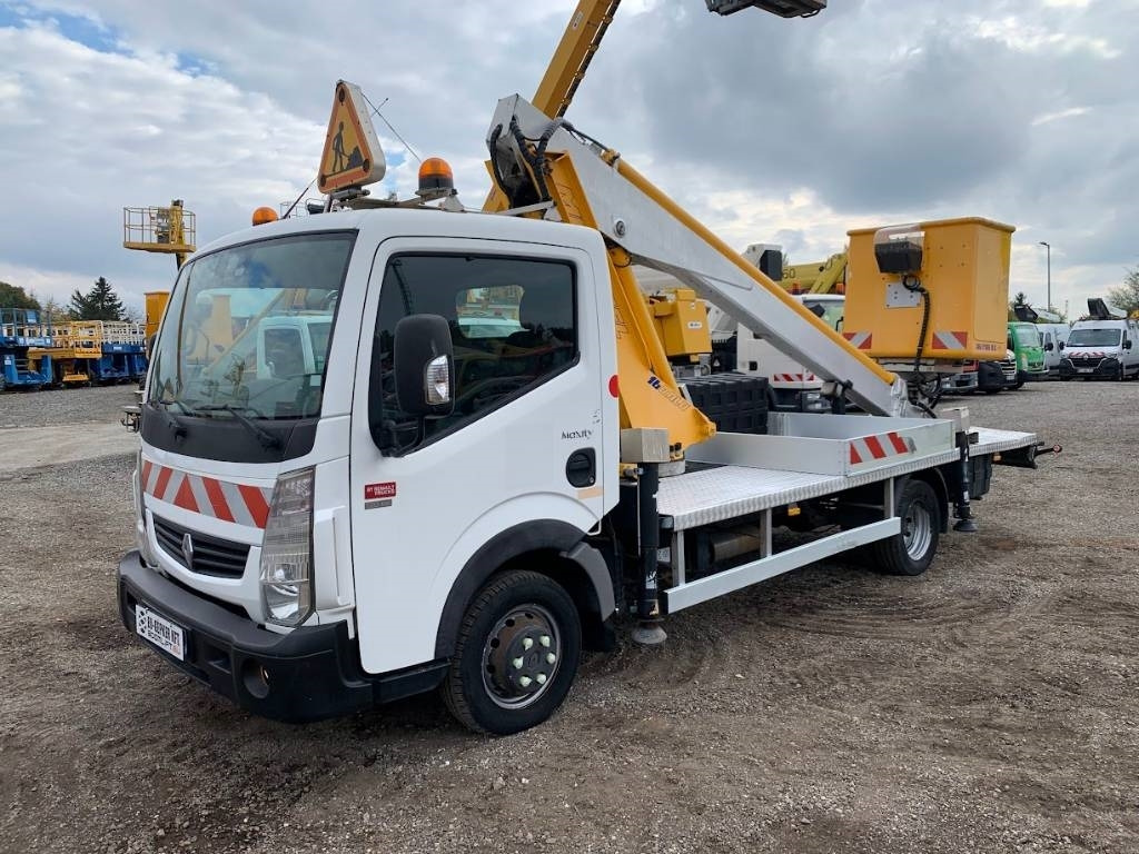 Renault Maxity Multitel 160 ALU DS - 16m  - Camion avec nacelle: photos 2 Renault Maxity Multitel 160 ALU DS - 16m  - Camion avec nacelle: photos 2