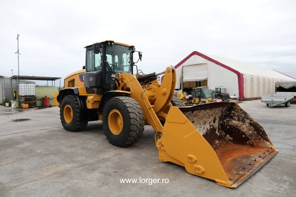 CAT 938 M - Chargeuse sur pneus: photos 1 CAT 938 M - Chargeuse sur pneus: photos 1