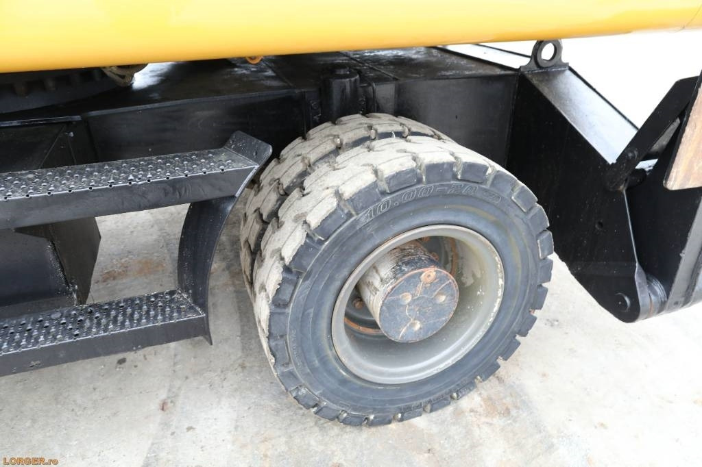 Pelle de manutention CAT M 322 D: photos 20