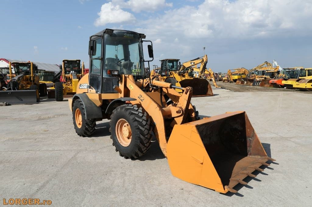 Case 211 D - Chargeuse sur pneus: photos 4 Case 211 D - Chargeuse sur pneus: photos 4