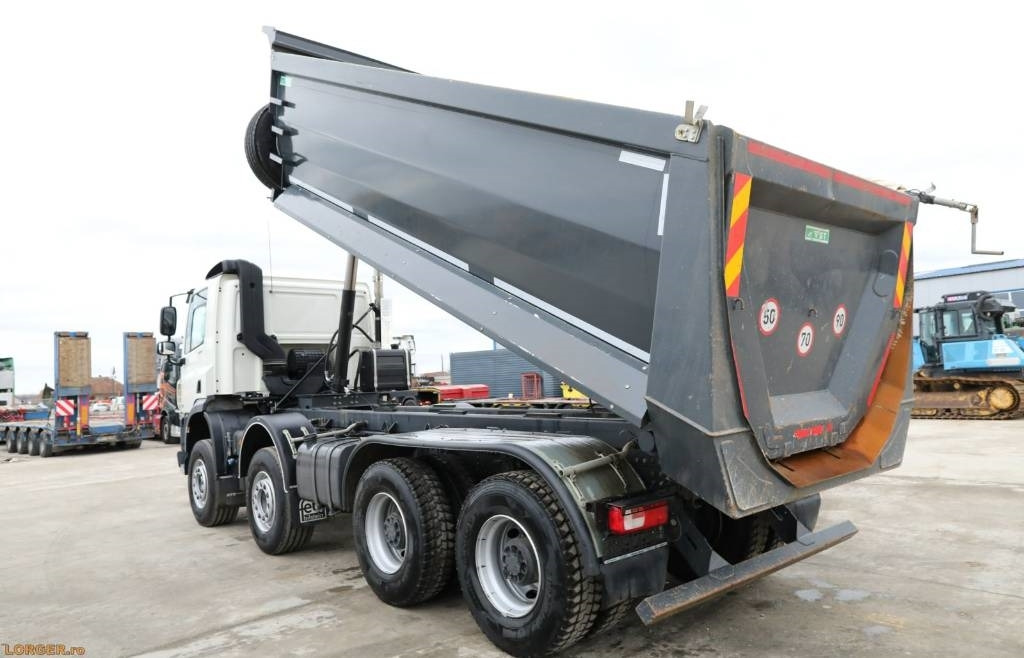 DAF CF 450 - Camion benne: photos 2 DAF CF 450 - Camion benne: photos 2