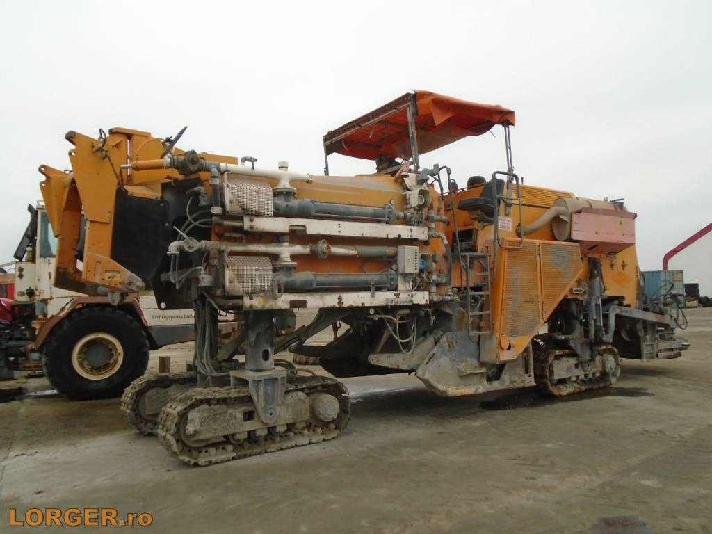Wirtgen 2100DC - Fraiseuse à froid: photos 1 Wirtgen 2100DC - Fraiseuse à froid: photos 1