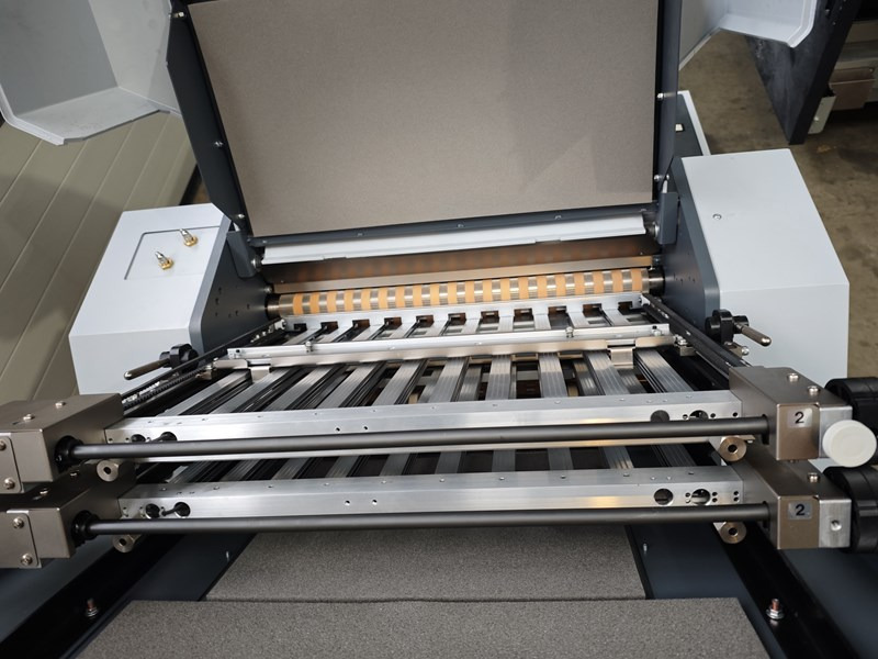 Horizon T-564F | 2016 - Plieuse de bureau: photos 5 Horizon T-564F | 2016 - Plieuse de bureau: photos 5