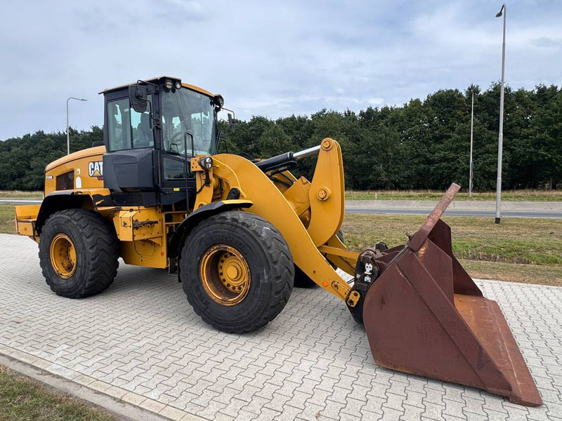 Cat 938M - 13.320 hours - 2020 - Chargeuse sur pneus: photos 1 Cat 938M - 13.320 hours - 2020 - Chargeuse sur pneus: photos 1