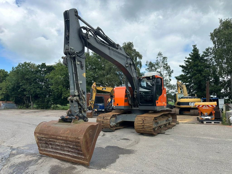 Liebherr 926 - Pelle sur chenille: photos 3 Liebherr 926 - Pelle sur chenille: photos 3