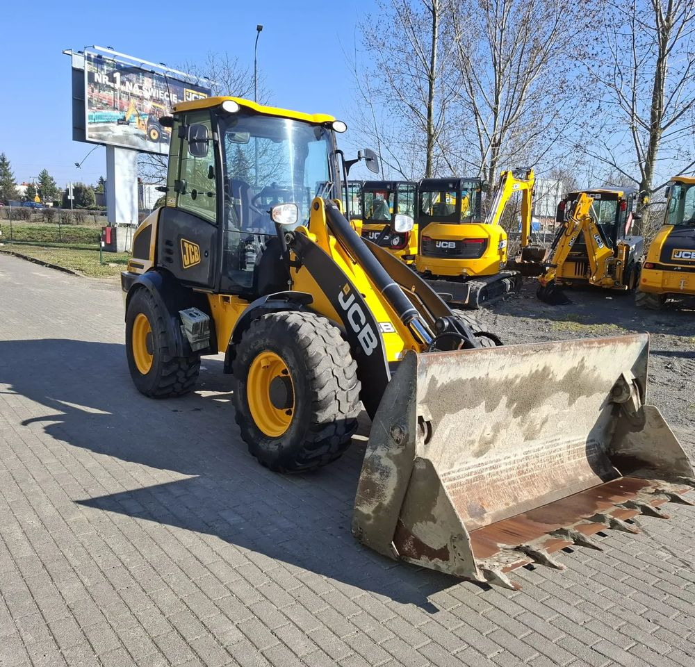 JCB 409 - Pelle sur pneus: photos 3 JCB 409 - Pelle sur pneus: photos 3