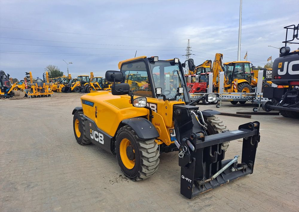 JCB 525-60E - Chariot télescopique: photos 2 JCB 525-60E - Chariot télescopique: photos 2