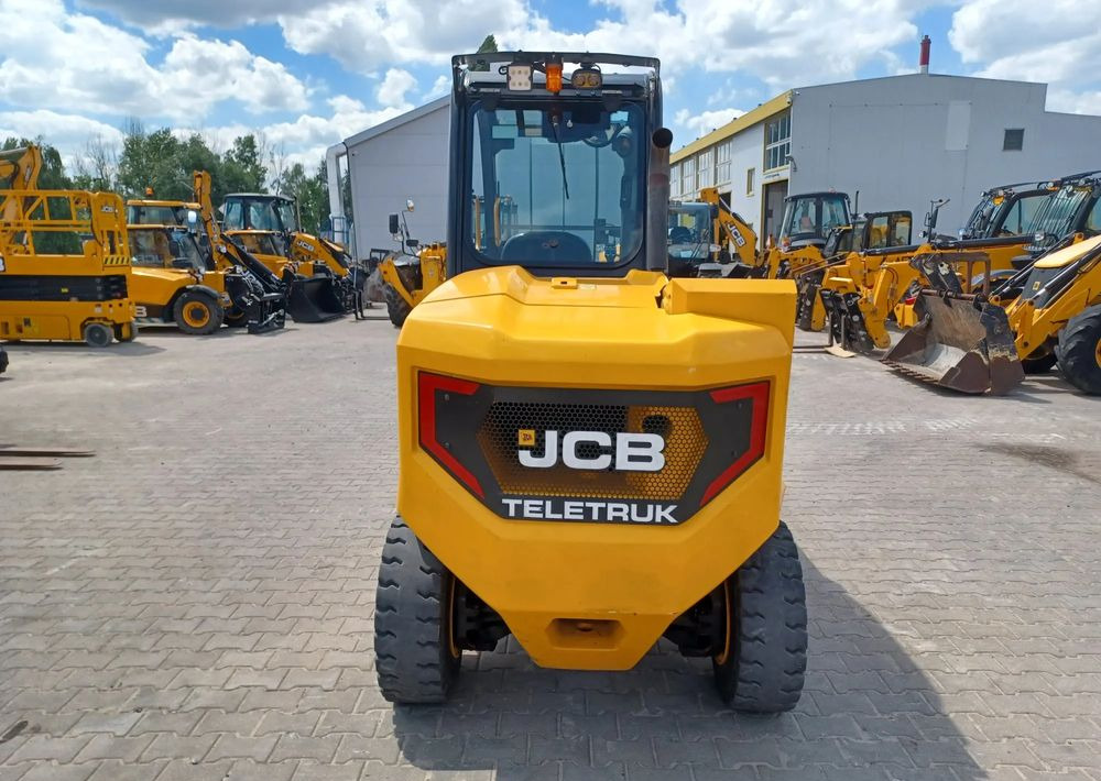JCB TLT 35-26D - Chariot élévateur diesel, Chariot télescopique: photos 5 JCB TLT 35-26D - Chariot élévateur diesel, Chariot télescopique: photos 5