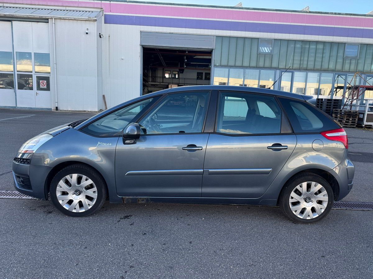 Citroën C4 Picasso DIESEL HDI 1,6 EURO 4 !!!!!!!!!!!!!!! - Transport de personnes: photos 4 Citroën C4 Picasso DIESEL HDI 1,6 EURO 4 !!!!!!!!!!!!!!! - Transport de personnes: photos 4