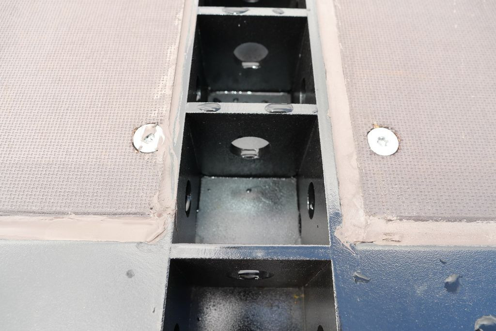 Semi-remorque plateau neuf Kögel SN24/ BW 800 mm/144 x rungent. BPW/ LENKACHSE: photos 26