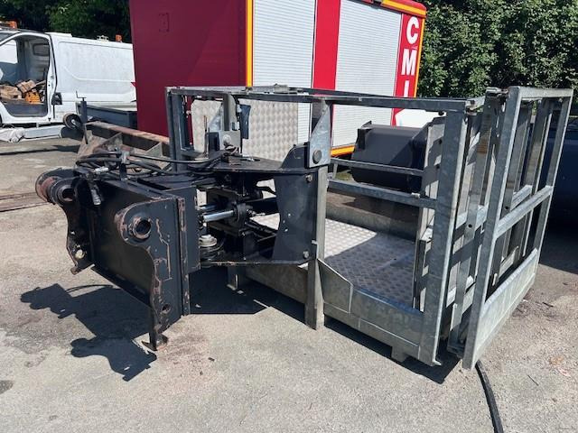 Manitou MT1840A 4 ROUES MOTRICES en leasing occasion Manitou MT1840A 4 ROUES MOTRICES: photos 8