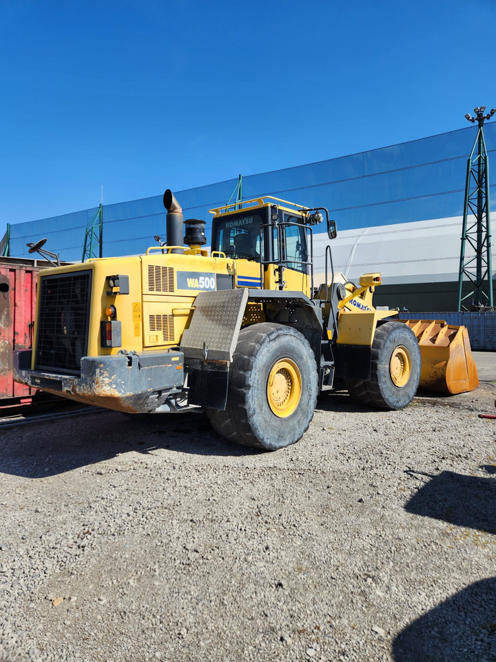 KOMATSU WA500 -6 - Chargeuse sur pneus: photos 3 KOMATSU WA500 -6 - Chargeuse sur pneus: photos 3