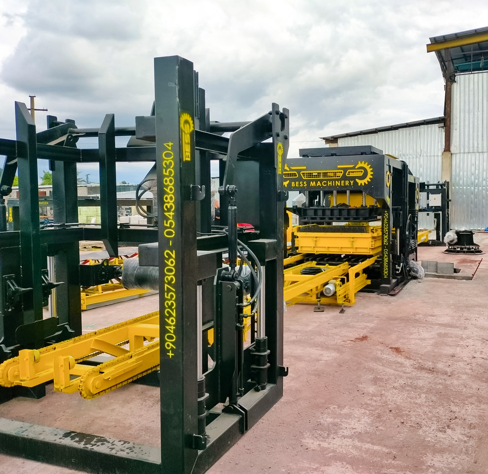 Bess Machine PRS-1200 | Automatic Concrete Block Machine - Pondeuse à parpaing: photos 4 Bess Machine PRS-1200 | Automatic Concrete Block Machine - Pondeuse à parpaing: photos 4