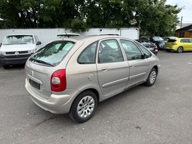 Citroën Xsara Picasso 1.8 16V Exclusive - Berline: photos 4 Citroën Xsara Picasso 1.8 16V Exclusive - Berline: photos 4