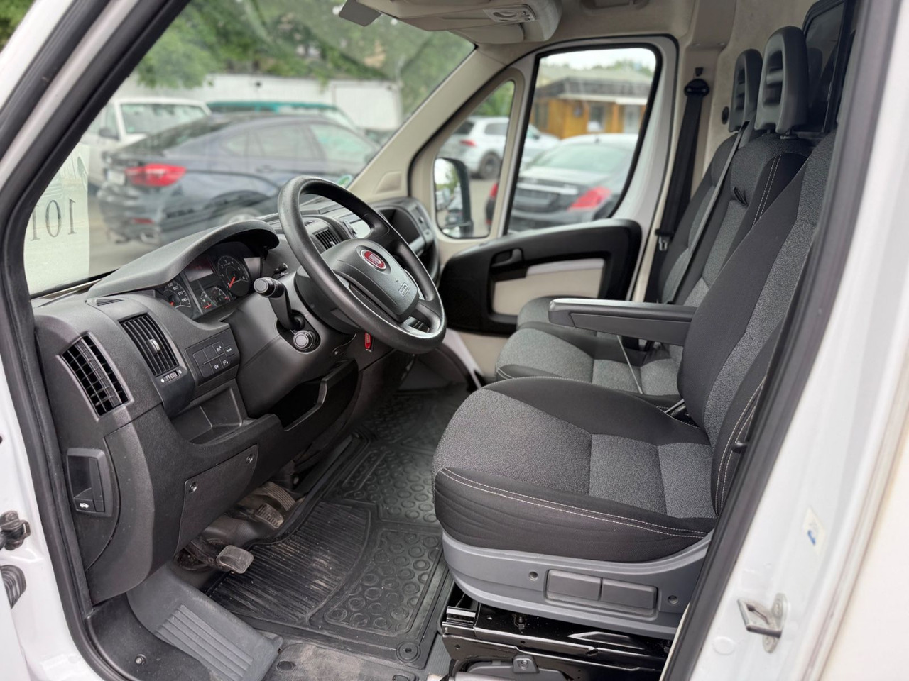 Fourgon utilitaire Fiat Ducato Grossr.-Kasten 35 130 L4H2 RS: 4035 mm: photos 9