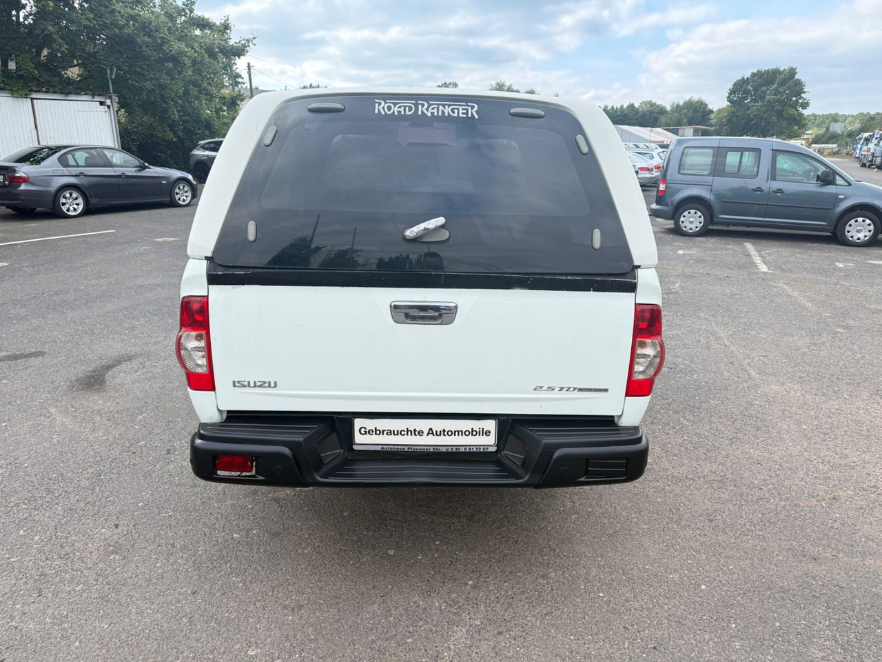 Isuzu D-Max Single Cab Basis 4WD - SUV: photos 5 Isuzu D-Max Single Cab Basis 4WD - SUV: photos 5