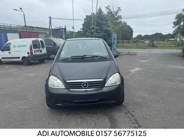 Mercedes-Benz A 160 A -Klasse A 160 - Voiture: photos 1 Mercedes-Benz A 160 A -Klasse A 160 - Voiture: photos 1