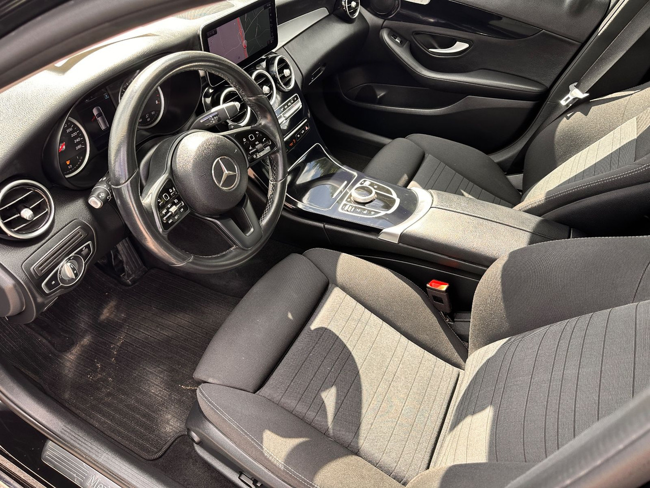 Voiture Mercedes-Benz C Klasse T-Modell C 200 d T: photos 10