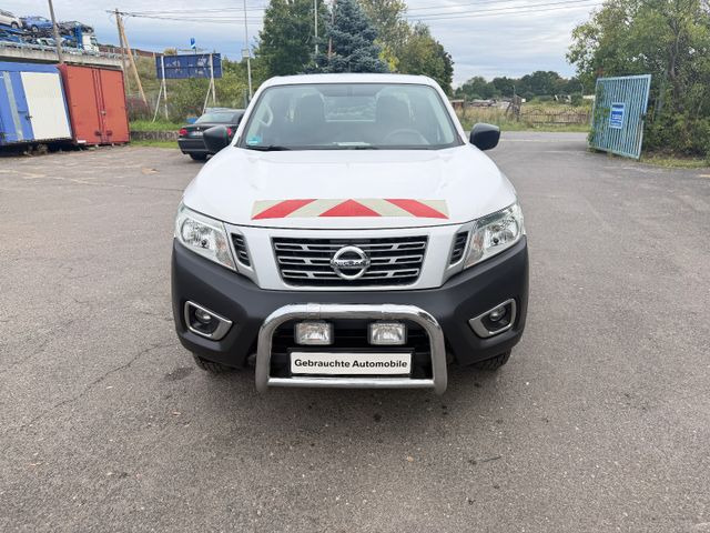 Nissan Navara NP300 Visia King Cab 4x4 - SUV: photos 1 Nissan Navara NP300 Visia King Cab 4x4 - SUV: photos 1