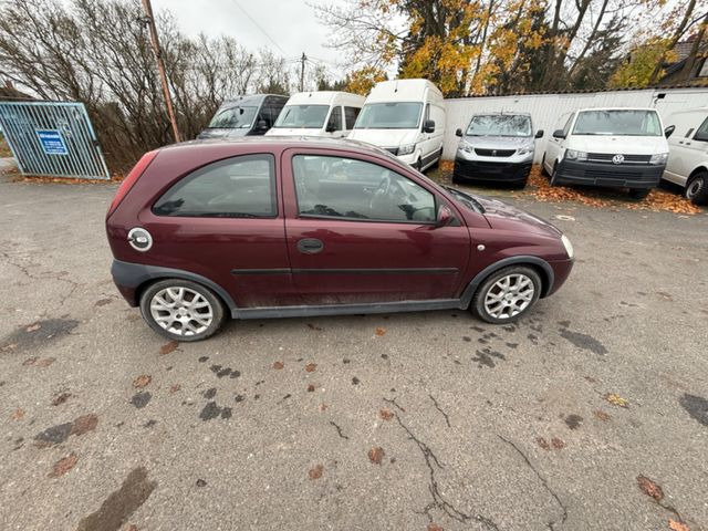 Opel Corsa 1.4 16V Elegance - Berline: photos 3 Opel Corsa 1.4 16V Elegance - Berline: photos 3
