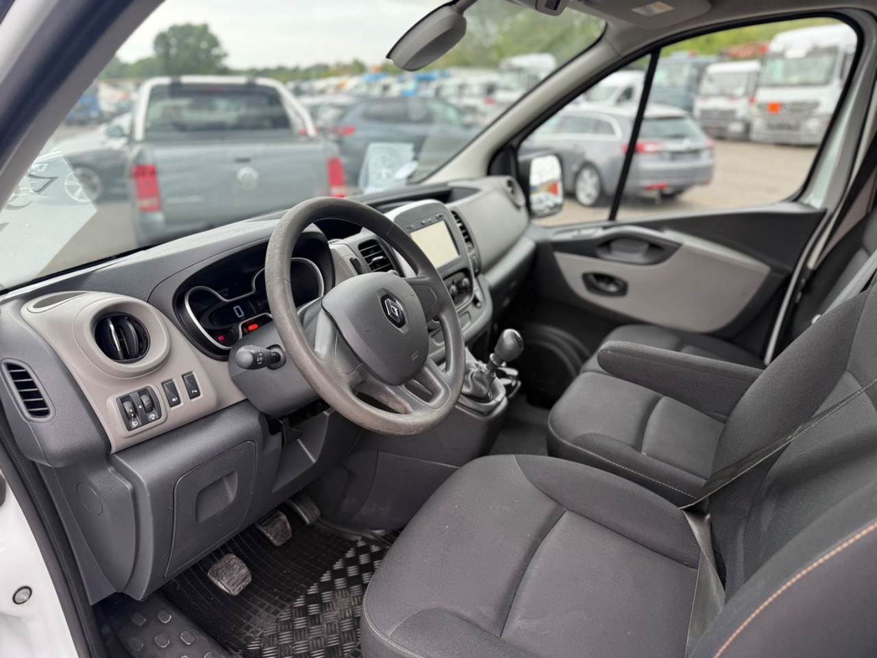 Fourgonnette Renault Trafic Kasten . nur Export only Export !!: photos 9