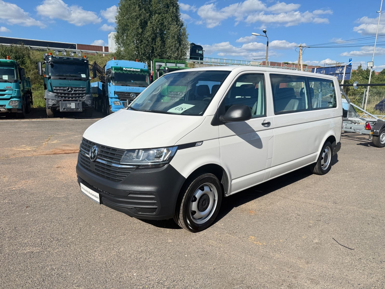 Volkswagen T6 Transporter Kombi lang 9 Sitzer - Transport de personnes: photos 3 Volkswagen T6 Transporter Kombi lang 9 Sitzer - Transport de personnes: photos 3