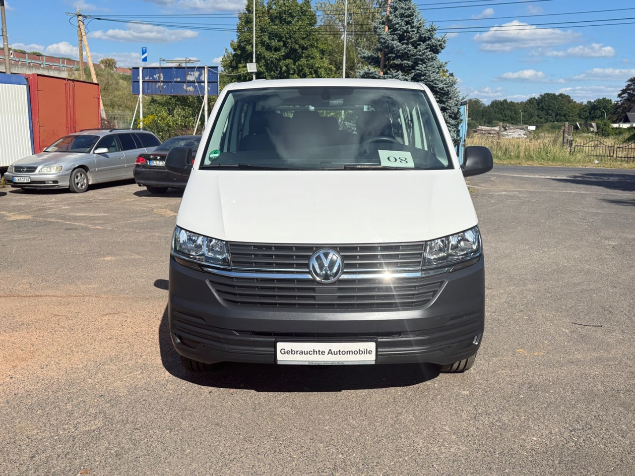 Volkswagen T6 Transporter Kombi lang 9 Sitzer - Transport de personnes: photos 1 Volkswagen T6 Transporter Kombi lang 9 Sitzer - Transport de personnes: photos 1