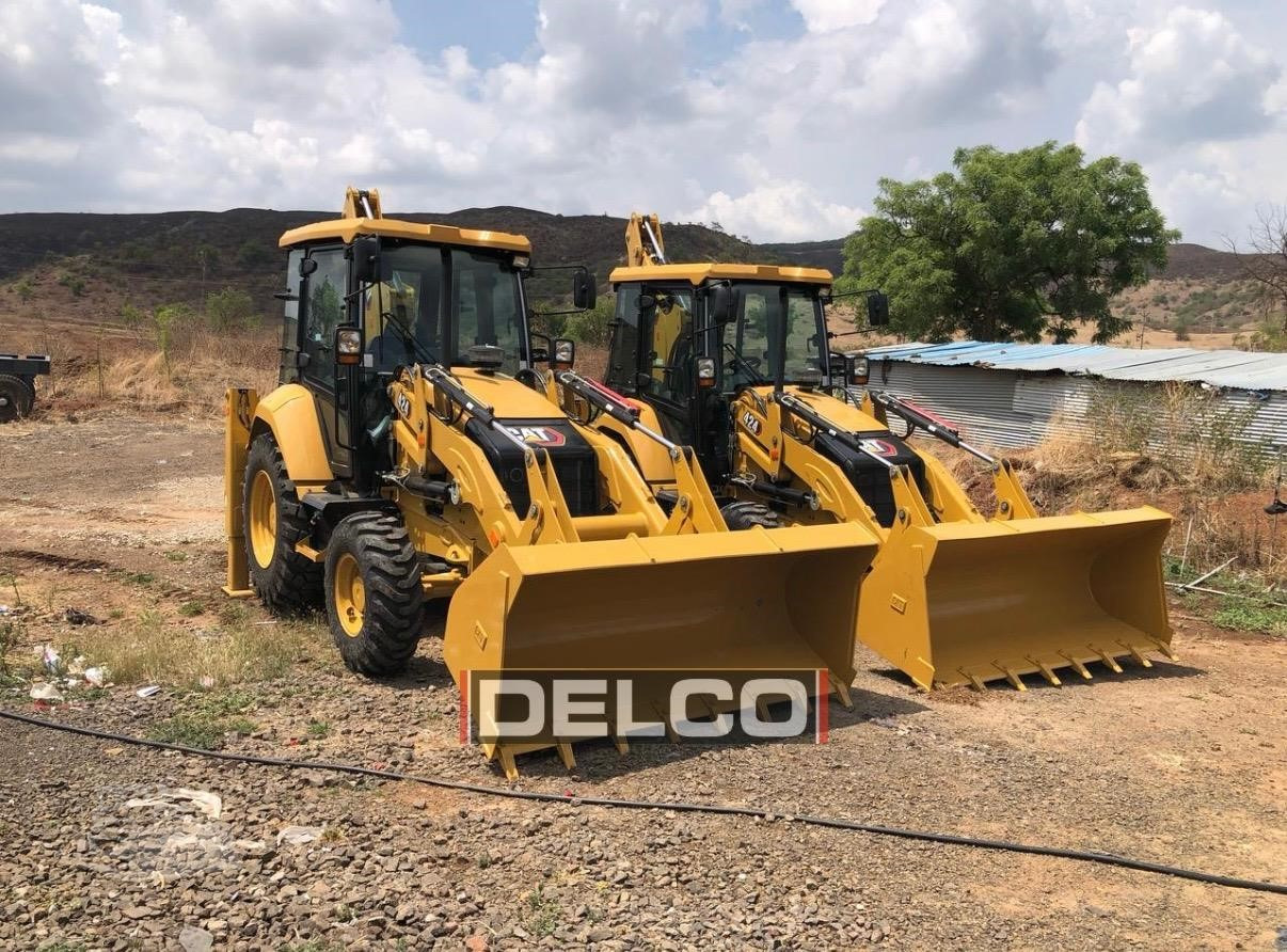 Tractopelle neuf CATERPILLAR 424: photos 13