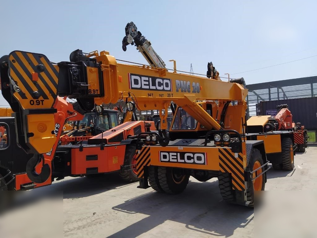 Grue mobile neuf DELCO PNC 20: photos 6
