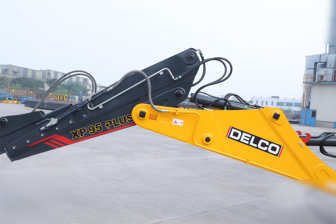 Tractopelle neuf DELCO XP95 PLUS: photos 16