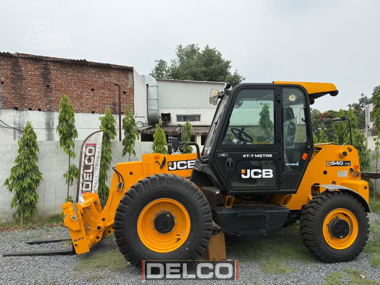 Chariot télescopique neuf JCB 540-70