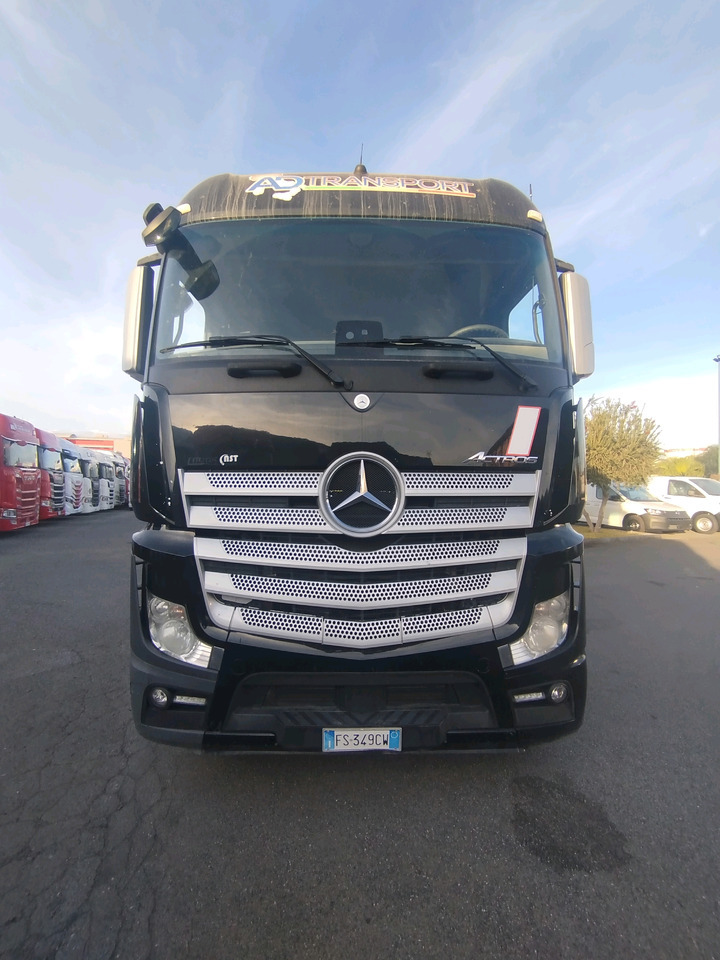 Mercedes Actros 1848 - Tracteur routier: photos 3 Mercedes Actros 1848 - Tracteur routier: photos 3