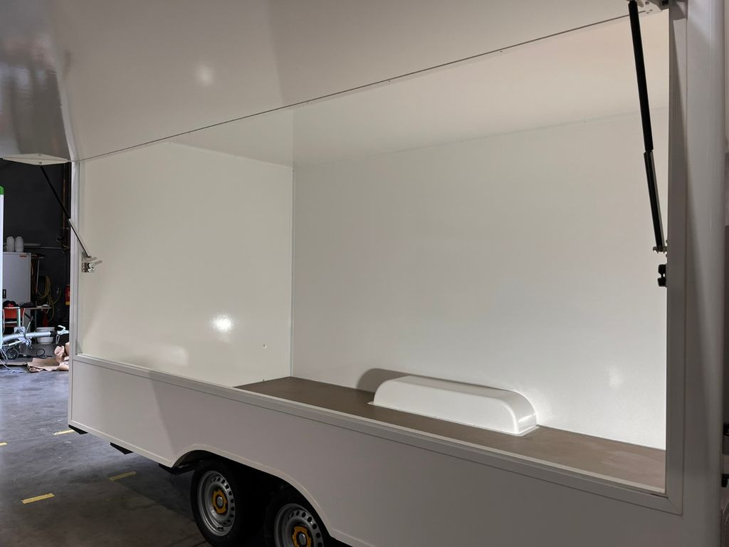 Esselmann Sandwich Anhänger Karello 4.2 Esselmann Sandwich Anhänger Karello 4.2 - Remorque magasin: photos 4 Esselmann Sandwich Anhänger Karello 4.2 Esselmann Sandwich Anhänger Karello 4.2 - Remorque magasin: photos 4