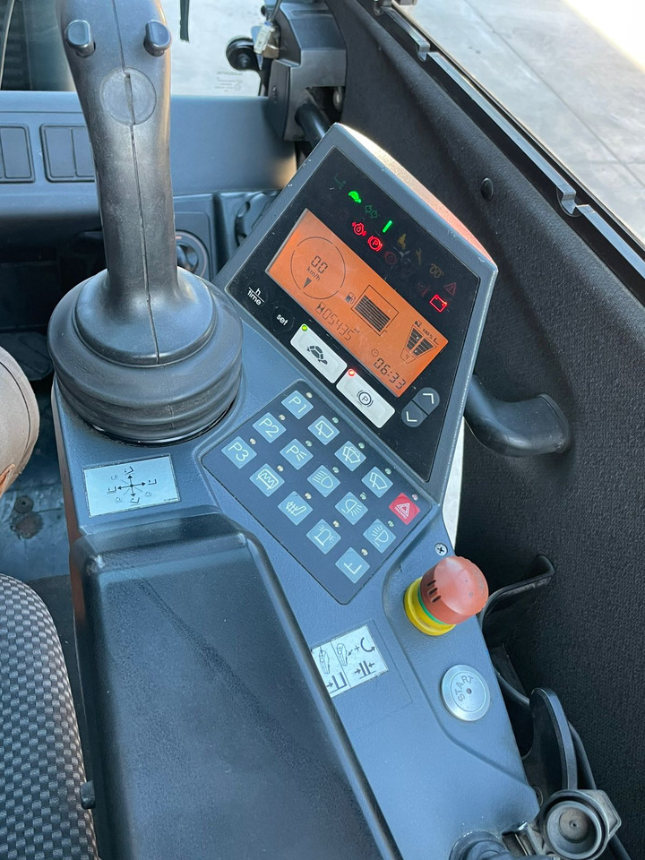 Jungheinrich TFG 425S 5.5m/ 5434m.h.(Res MA) - Chariot élévateur à gaz: photos 5 Jungheinrich TFG 425S 5.5m/ 5434m.h.(Res MA) - Chariot élévateur à gaz: photos 5