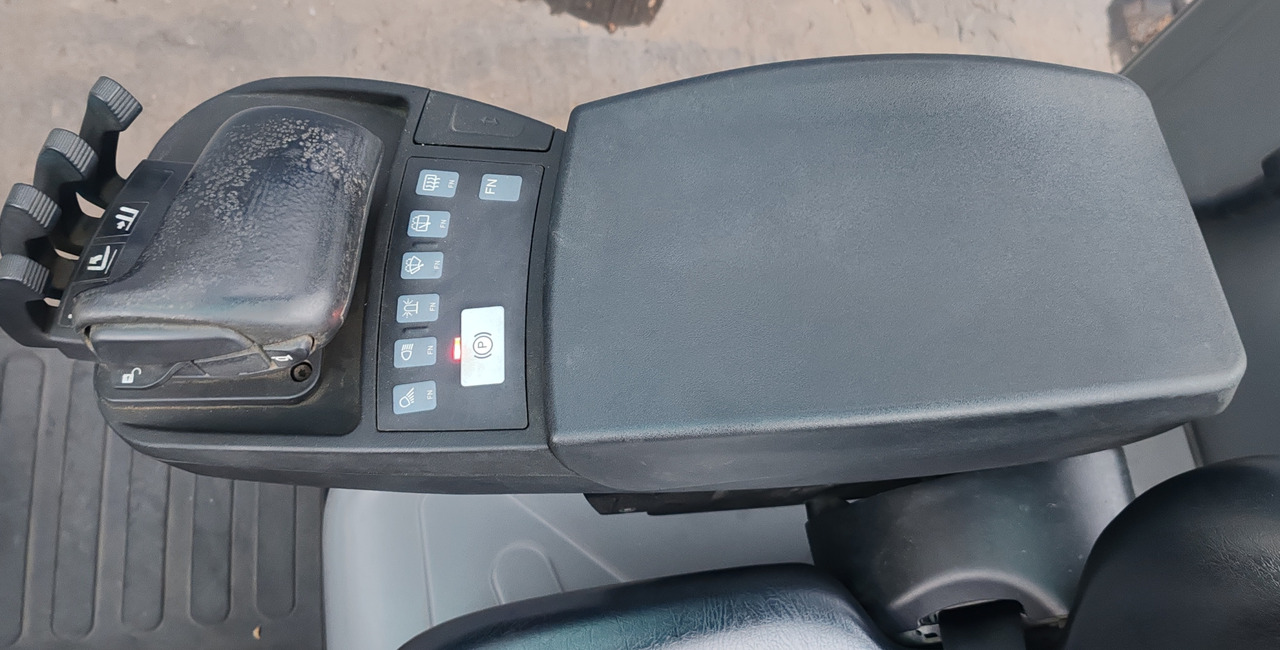 Chariot élévateur à gaz Jungheinrich TFG 425s 2018bj/  4300std/ 4m/: photos 14